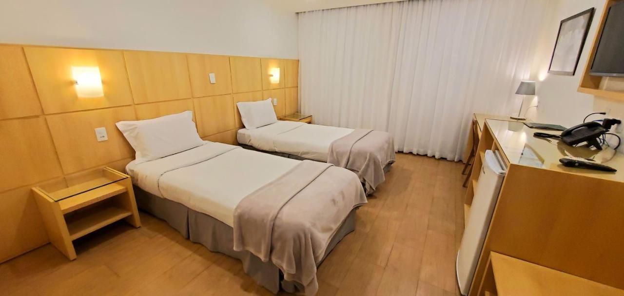 Quarto com 2 Camas de Solteiro - Acesso para Hóspedes com Mobilidade Reduzida