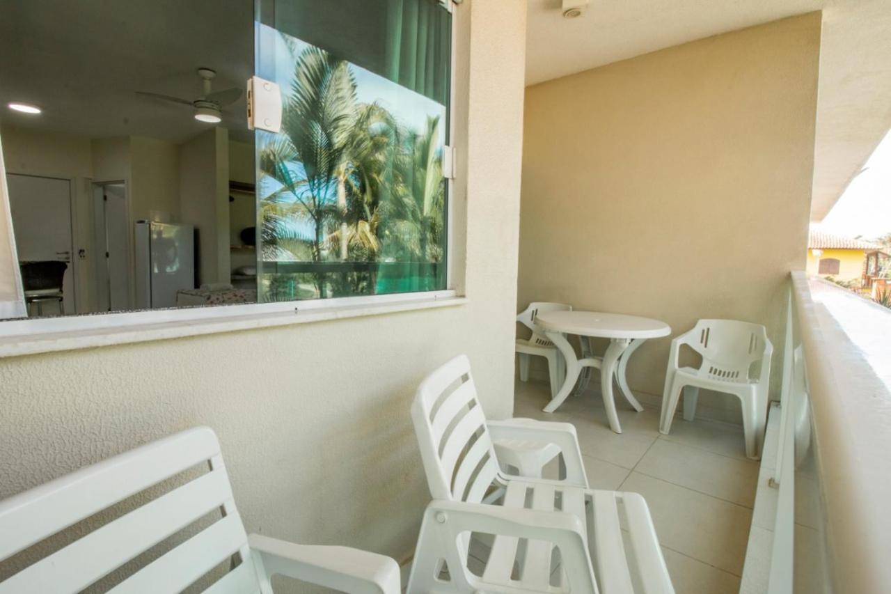 Apartamento com Varanda