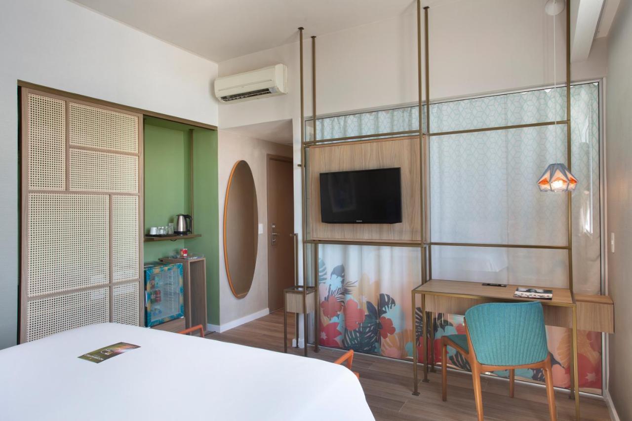 Executivo Casal - Varanda e Vista Lateral Mar,1091210592:JPEG