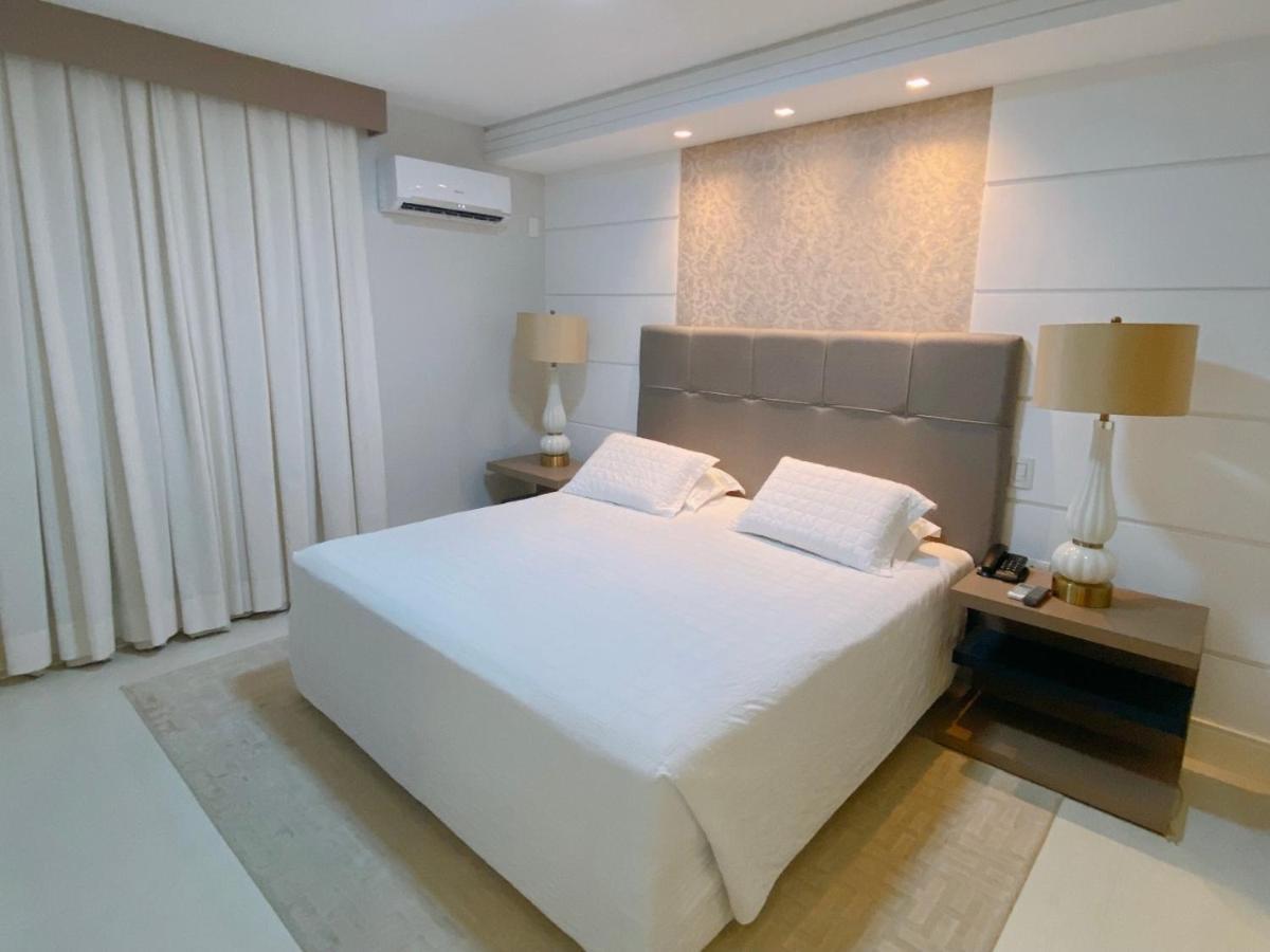 Presidential Suite King Size Bed,1118764101:JPEG