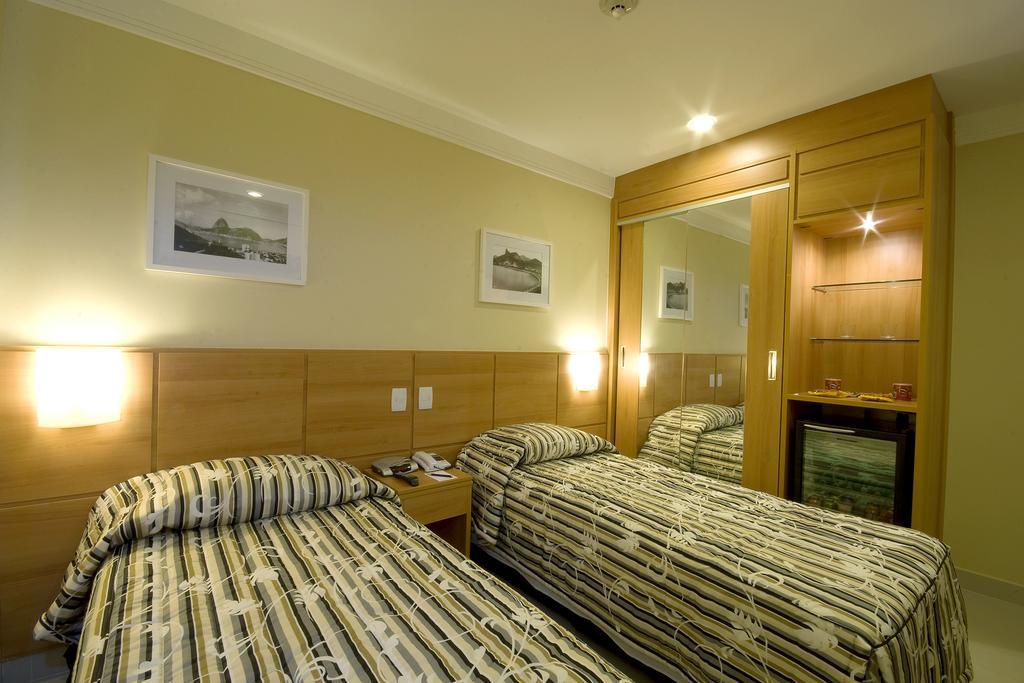Quarto Standard com 2 Camas de Solteiro