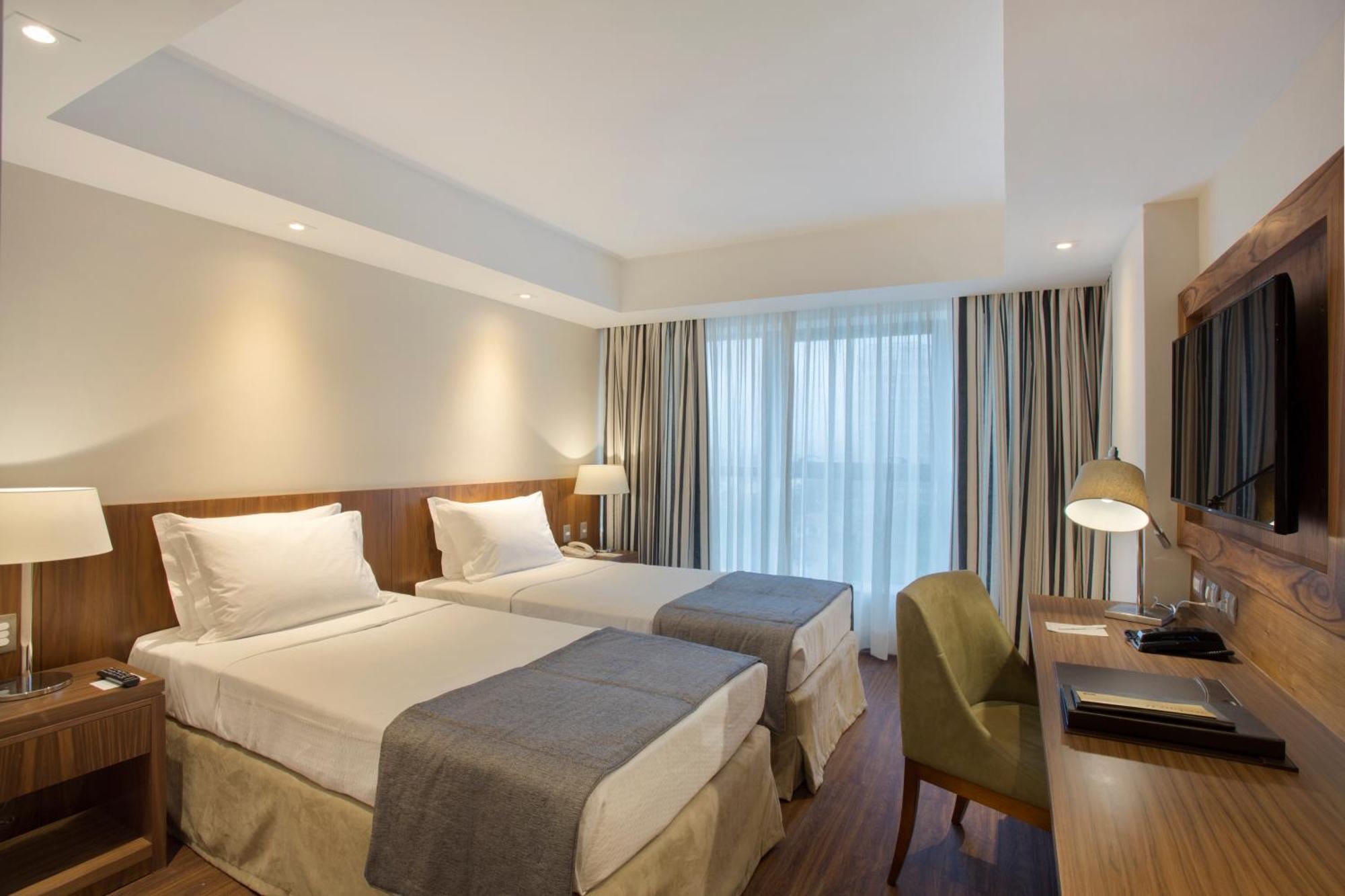 Standard Twin Room,1277484292:JPEG