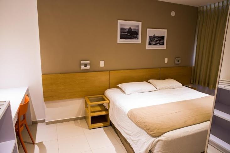 Quarto Econômico