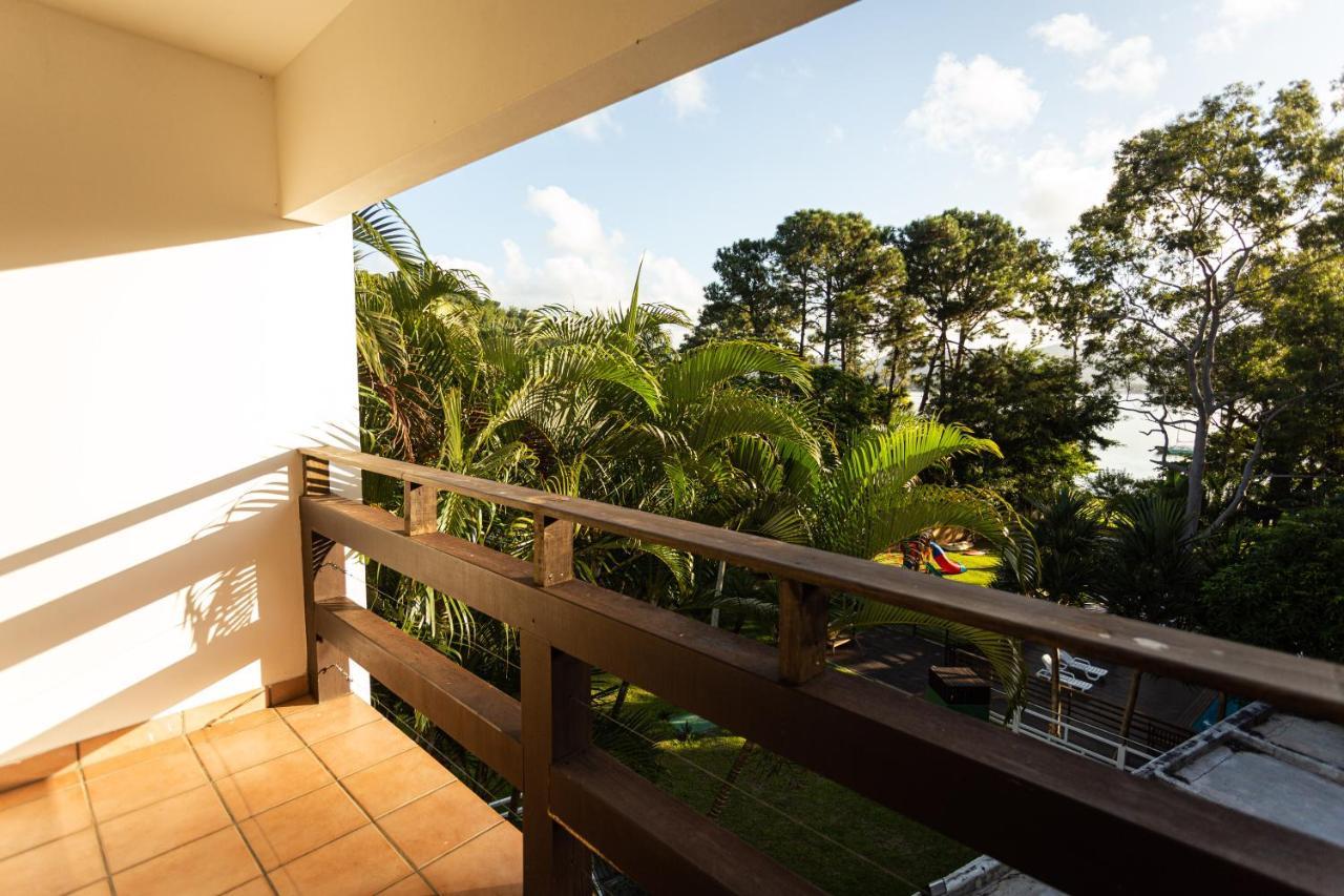 Apartamento com Varanda