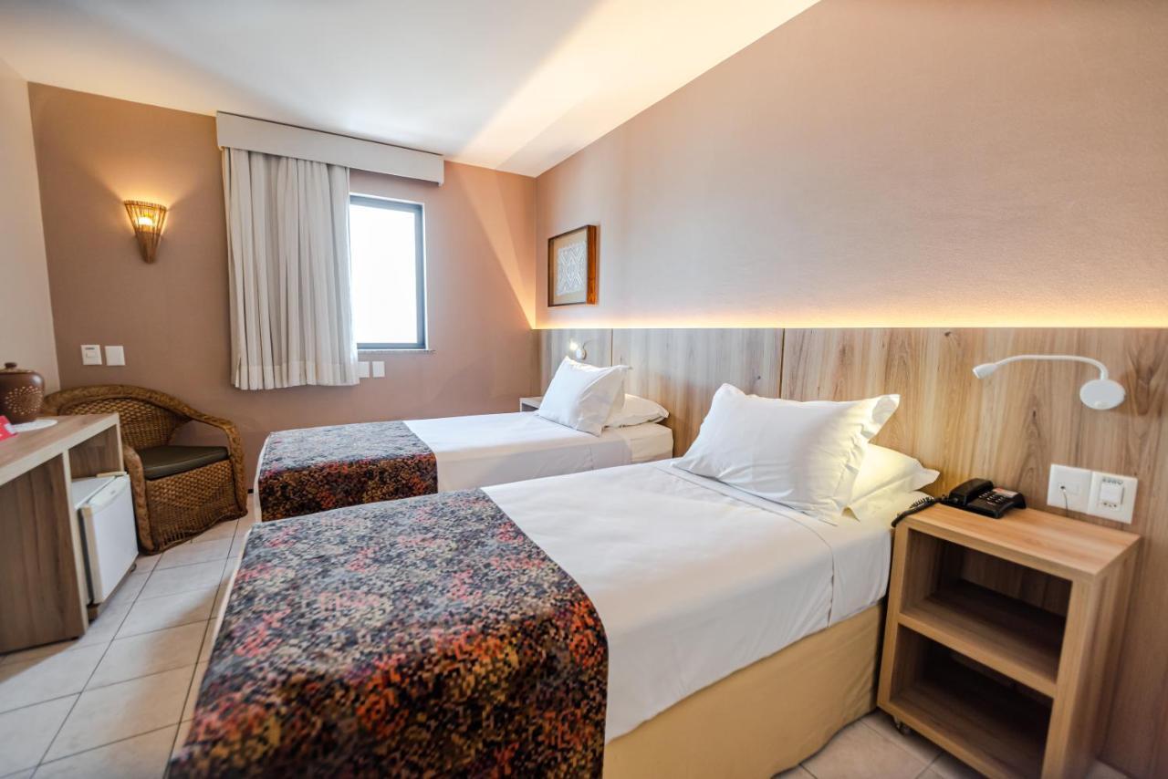 Quarto Superior com 2 Camas de Solteiro