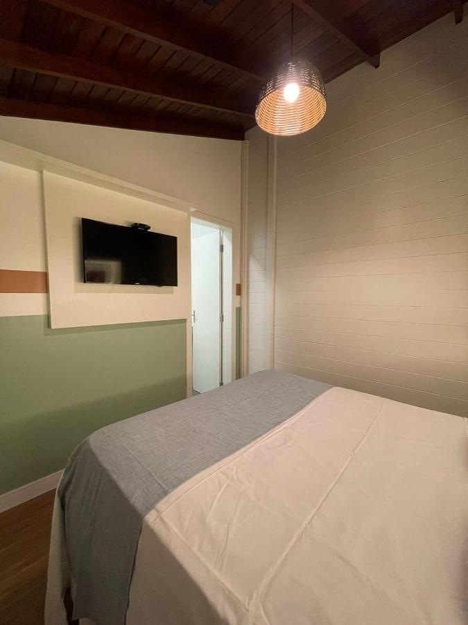 Quarto Duplo com Banheiro Privativo