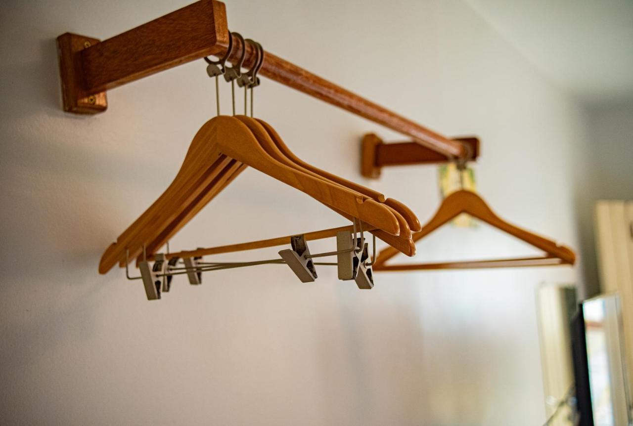 Deluxe King Suite,1330540982:JPEG