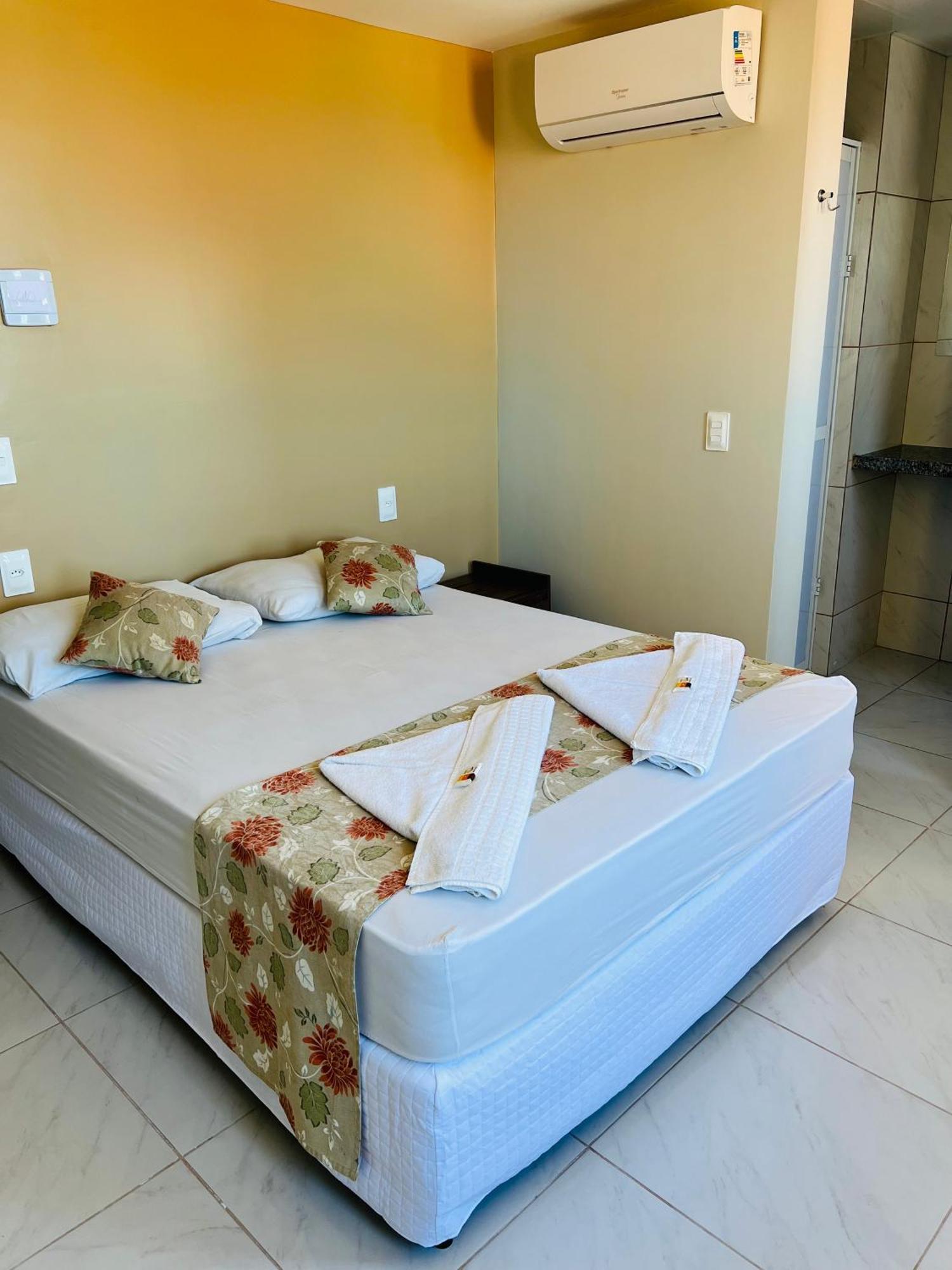 Quarto Econômico sem Frigobar