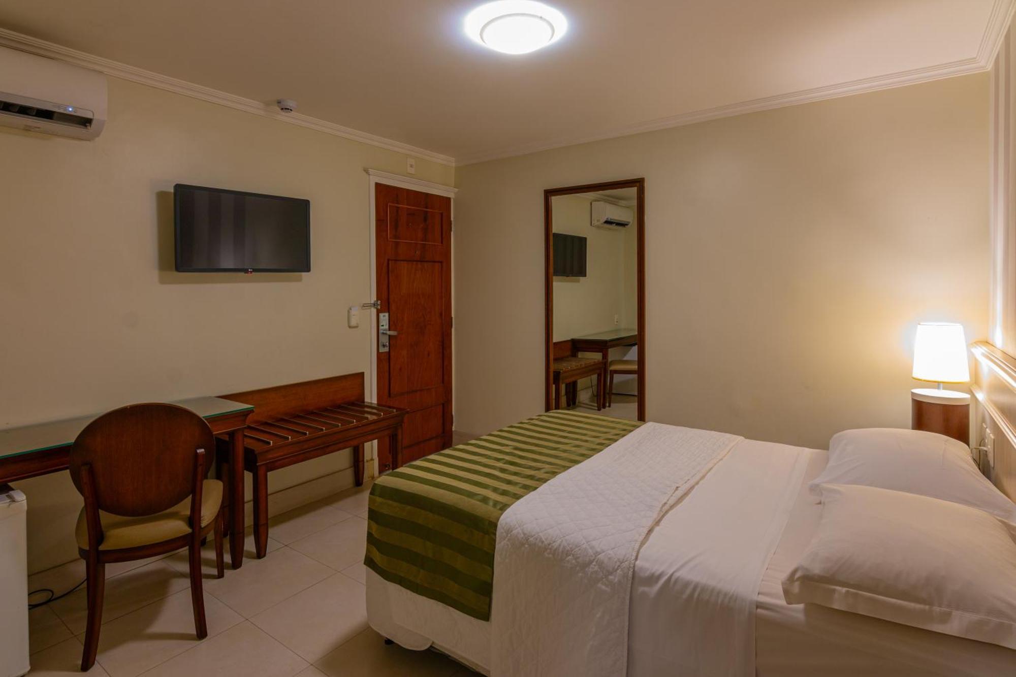 Superior Queen Room