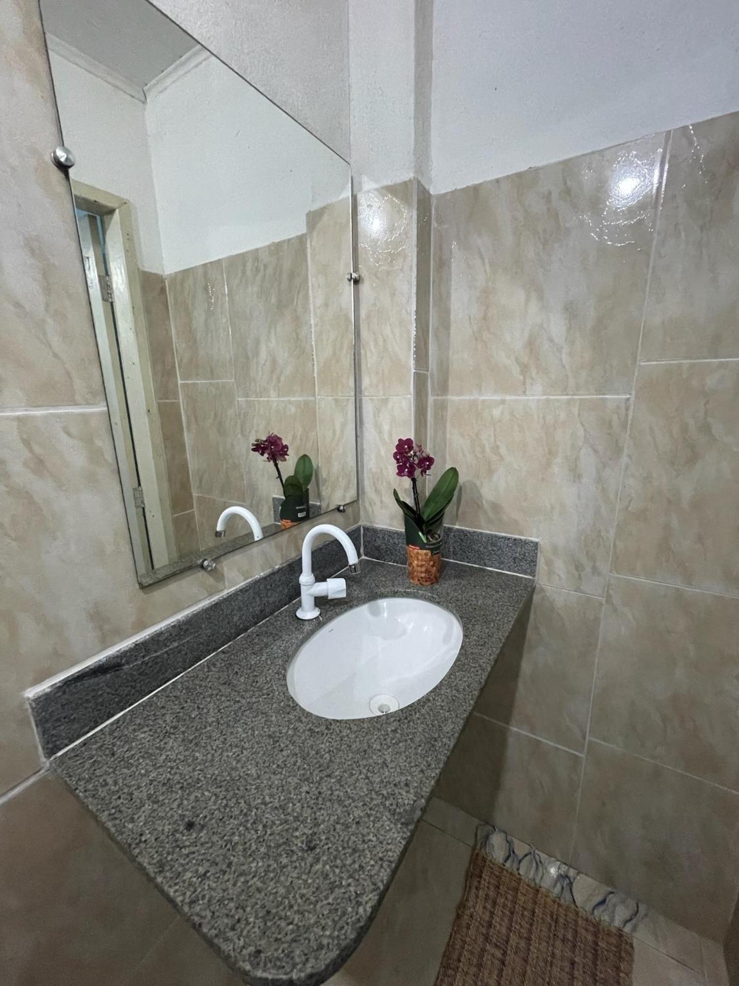 Quarto Duplo Econômico
