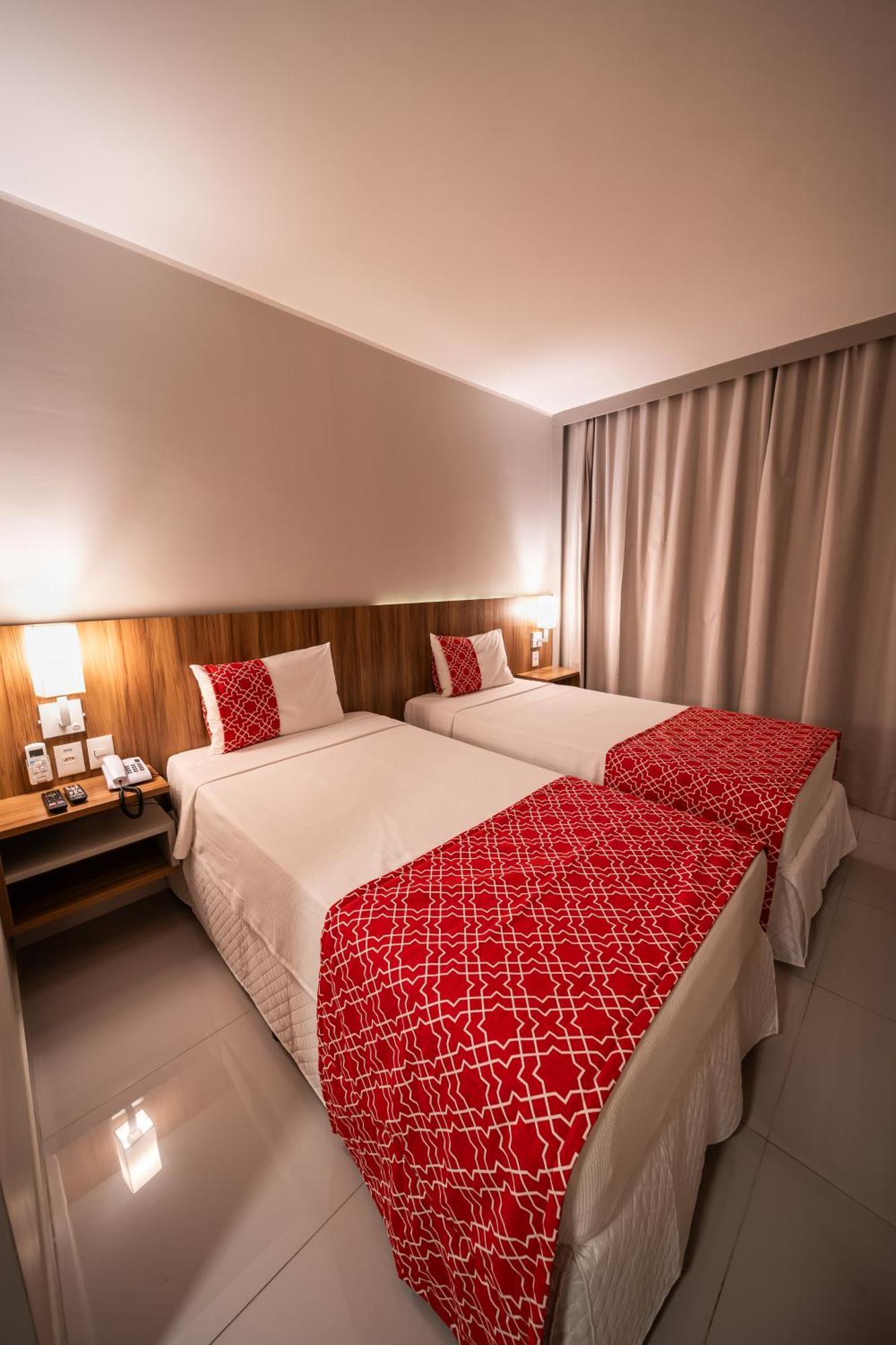 Quarto Superior com 2 Camas de Solteiro