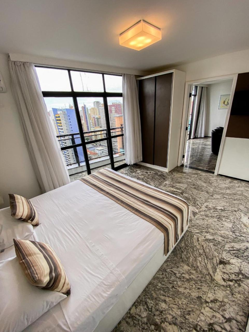 Royal Exclusive access to the Pool