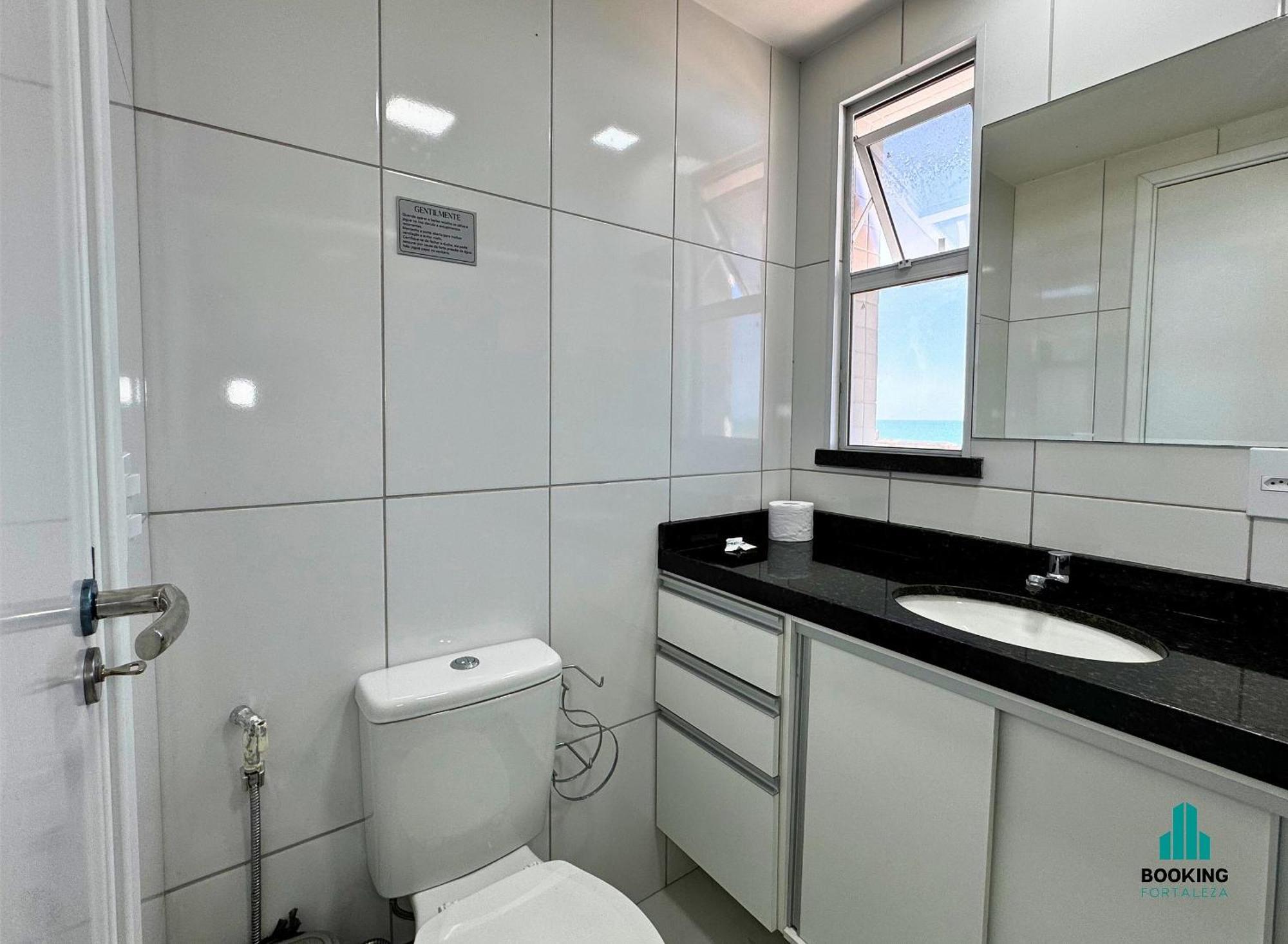 Three-Bedroom Apartment Ocean View