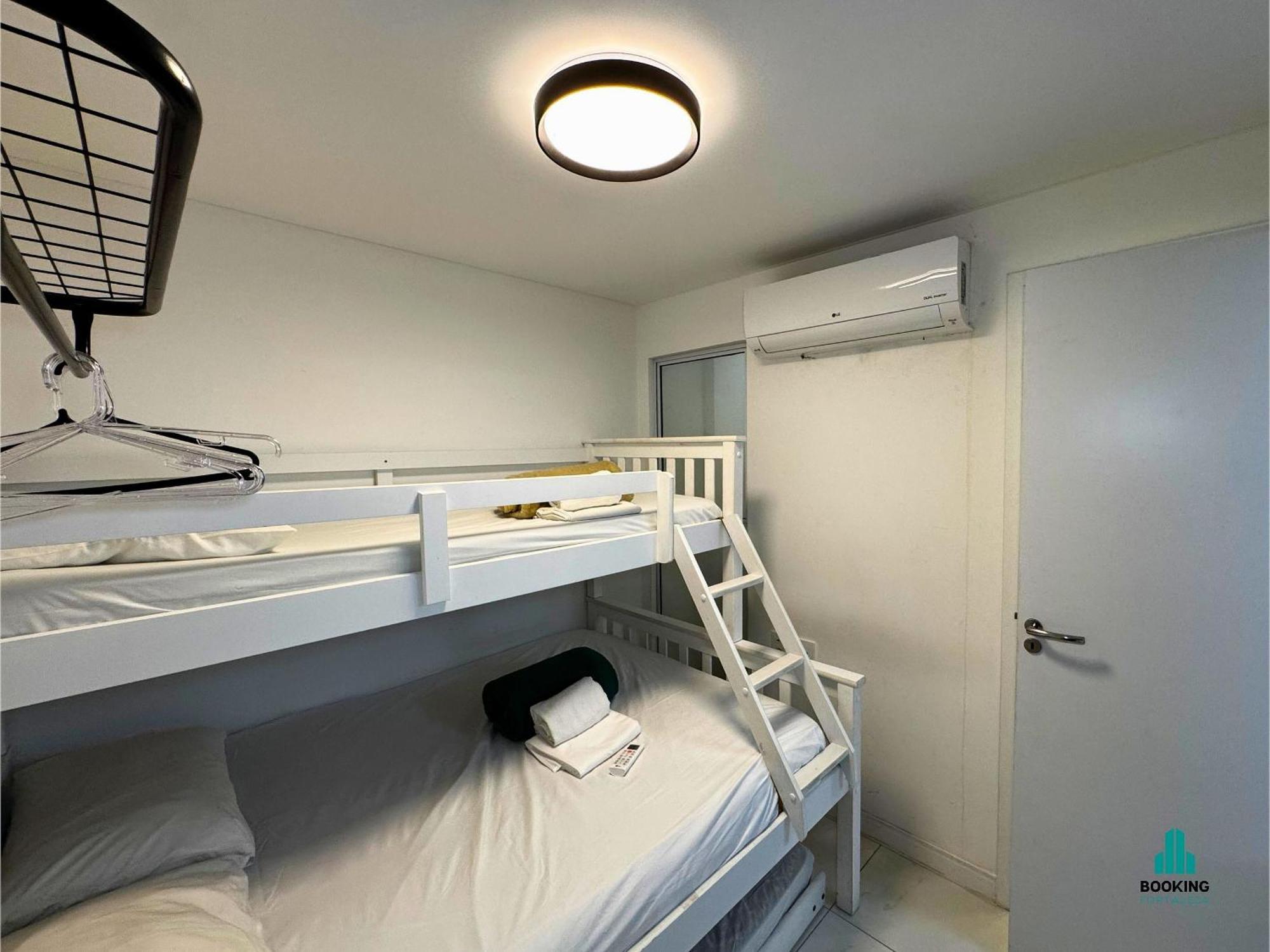 Two-Bedroom Apartment Sea View