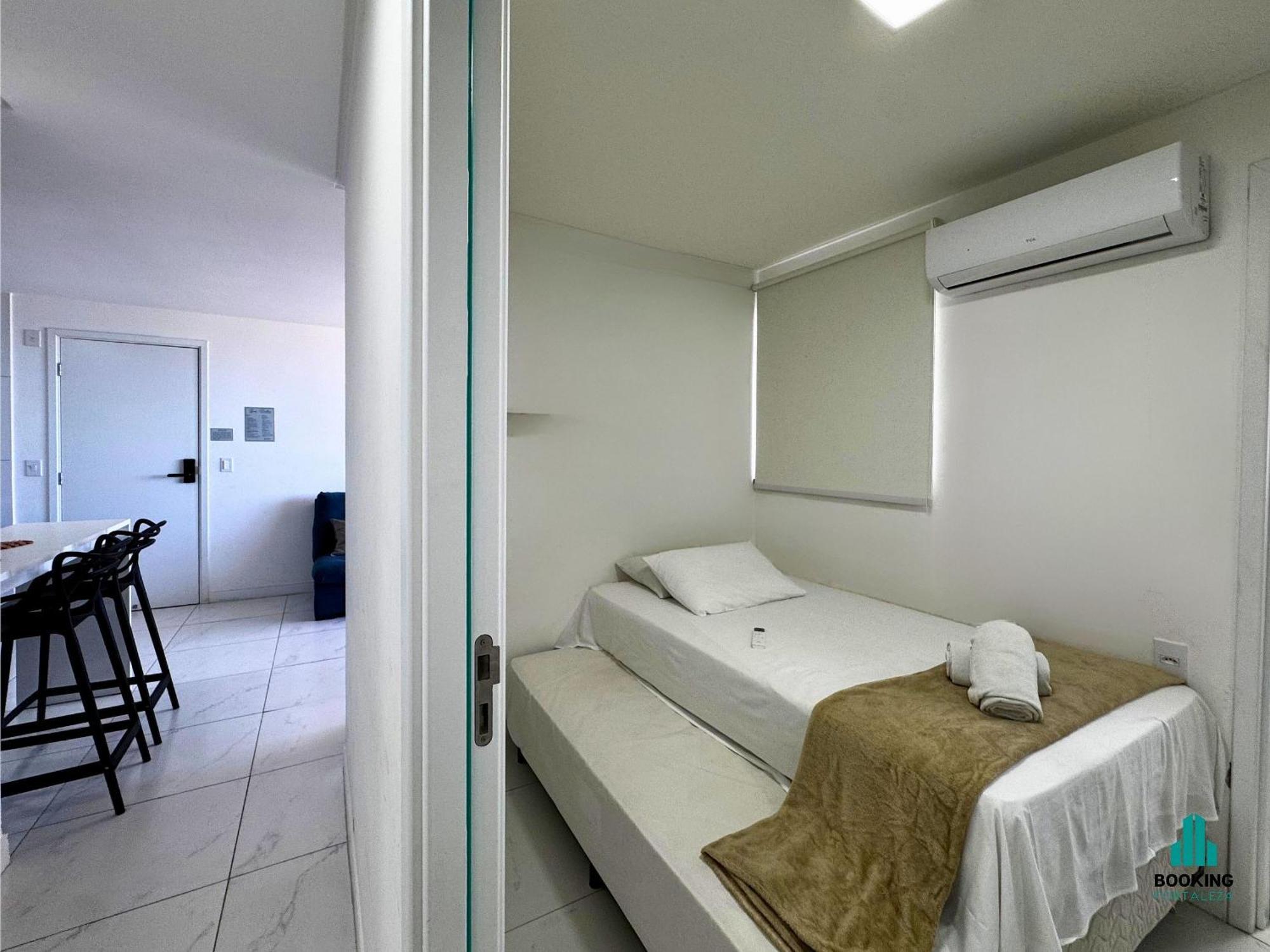 Three-Bedroom Apartment Ocean View
