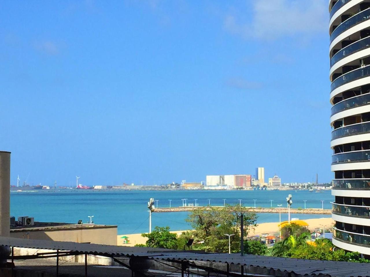 Apartamento com Vista do Mar