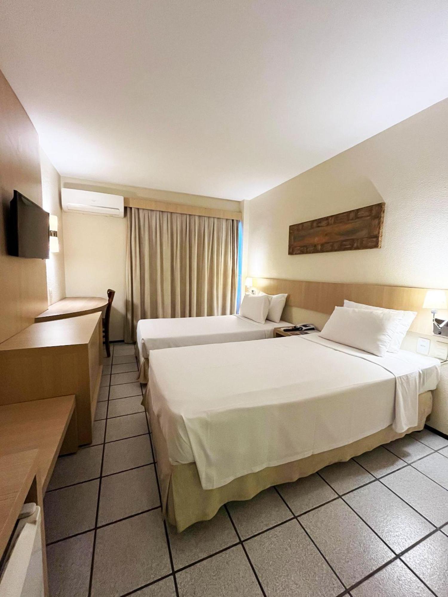 Superior Deluxe Twin Room parcial sea view