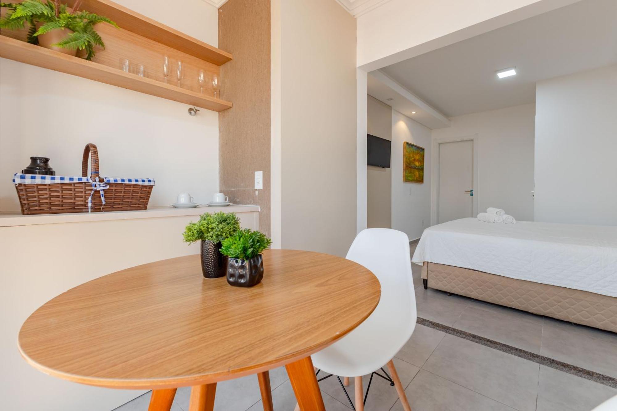 Quarto Duplo Amplo