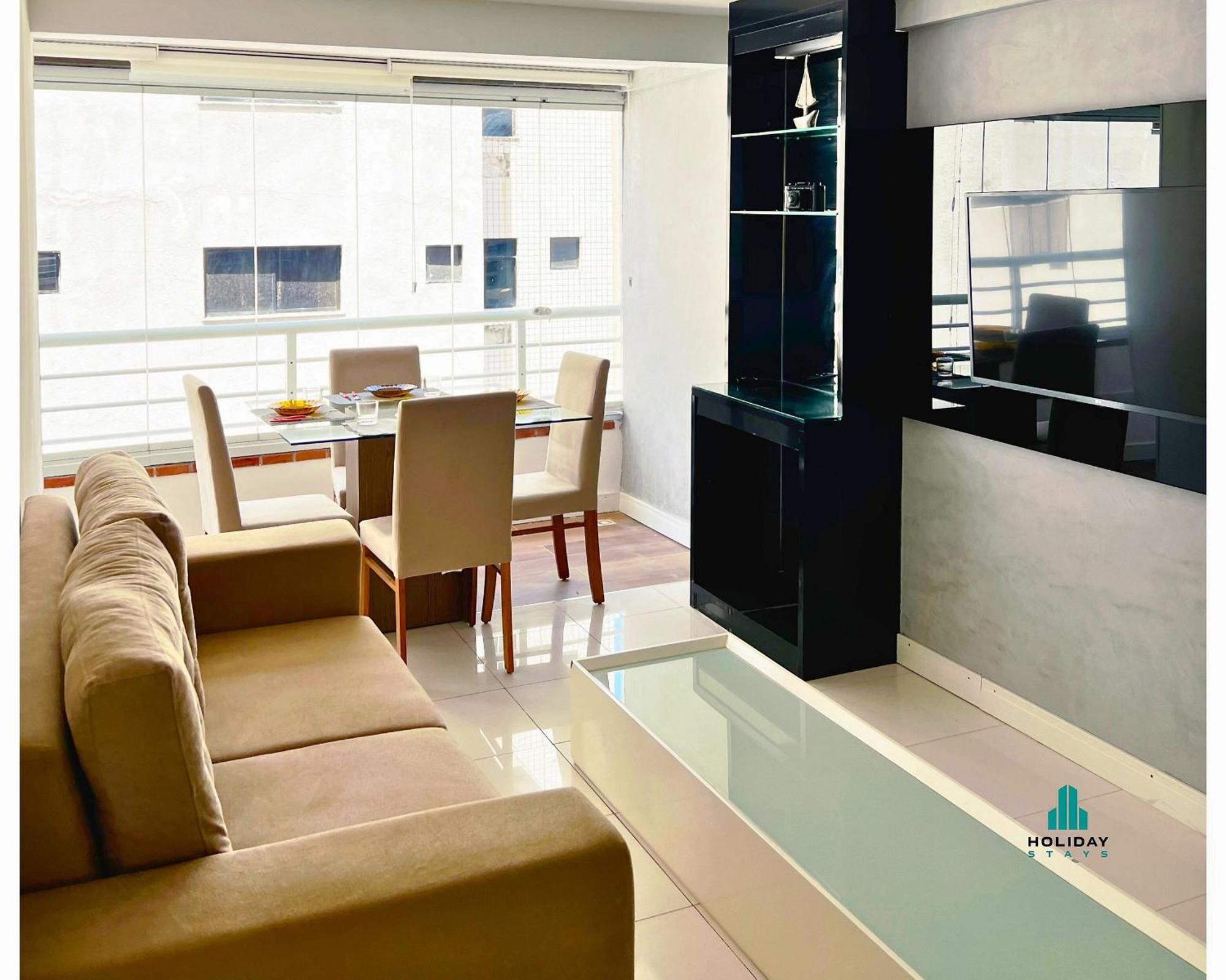 Deluxe One-Bedroom Apartment