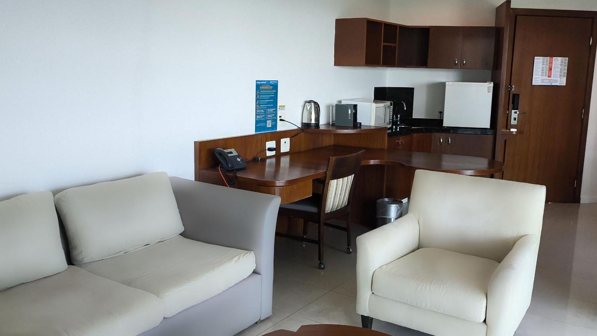 Master Suite Queen with bathtub and Side Sea View,1742639327:JPEG