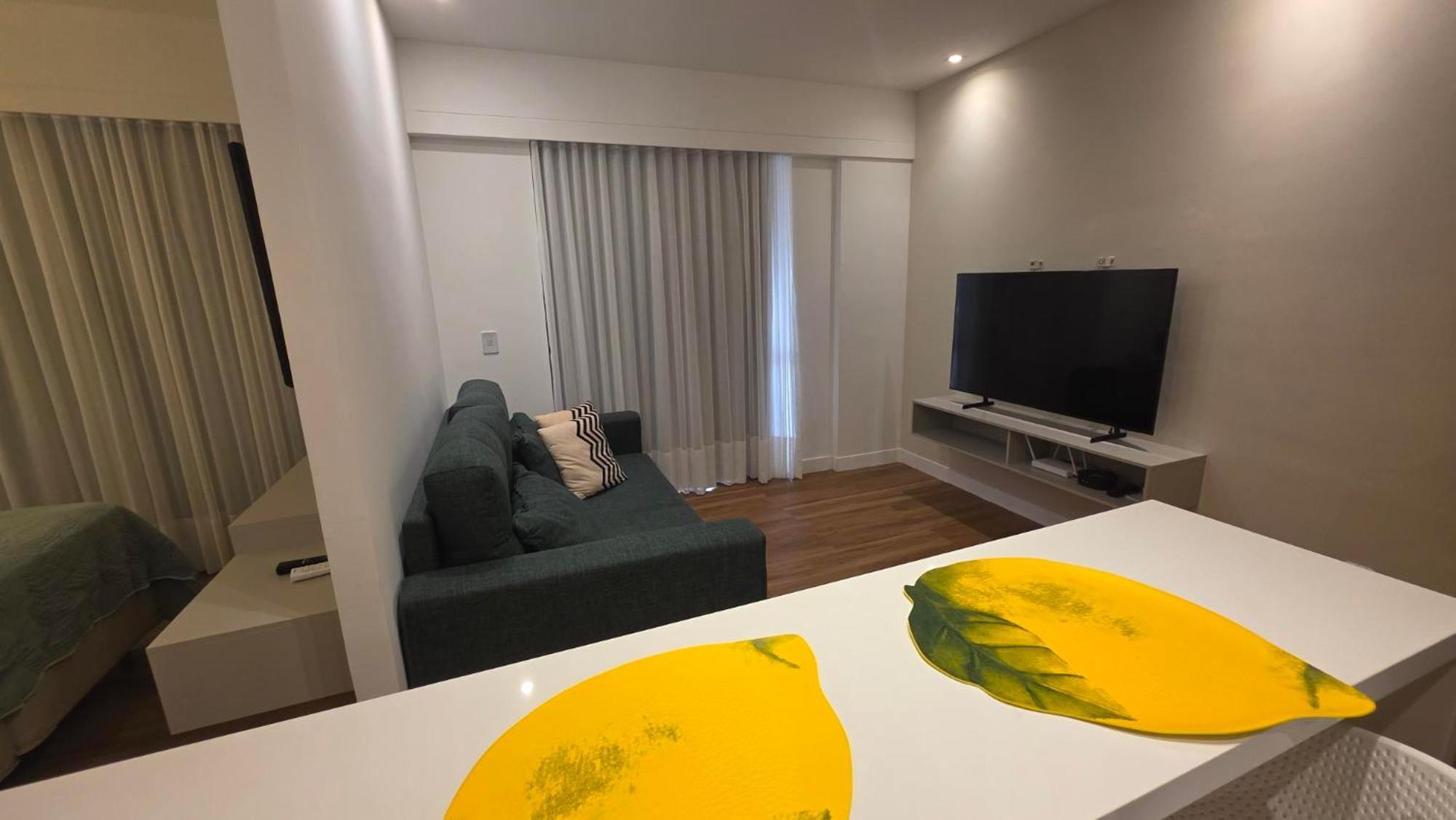 Standard Studio,1743247730:JPEG