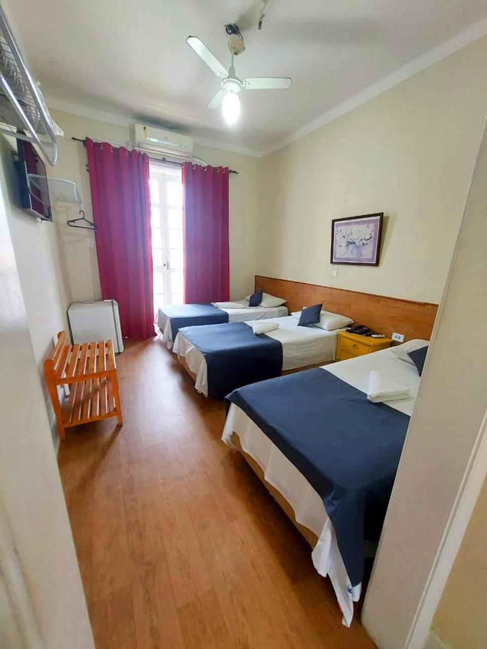 Quarto Triplo Standard
