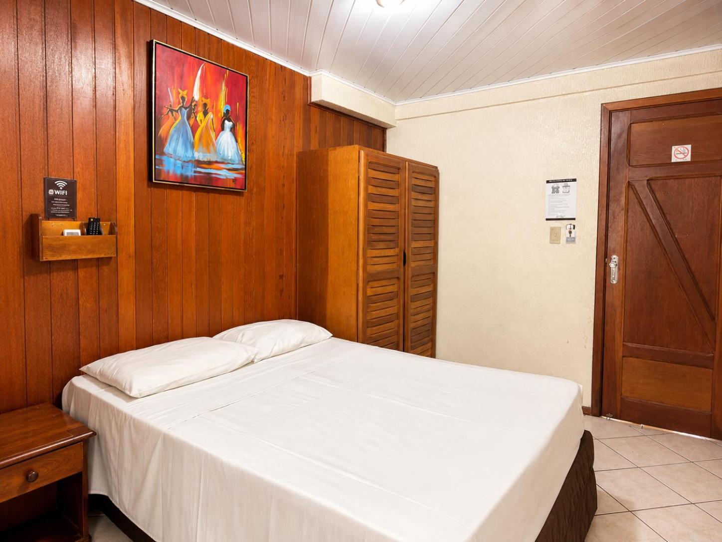 Quarto Duplo
