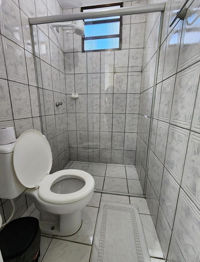 Quarto Quádruplo com Banheiro