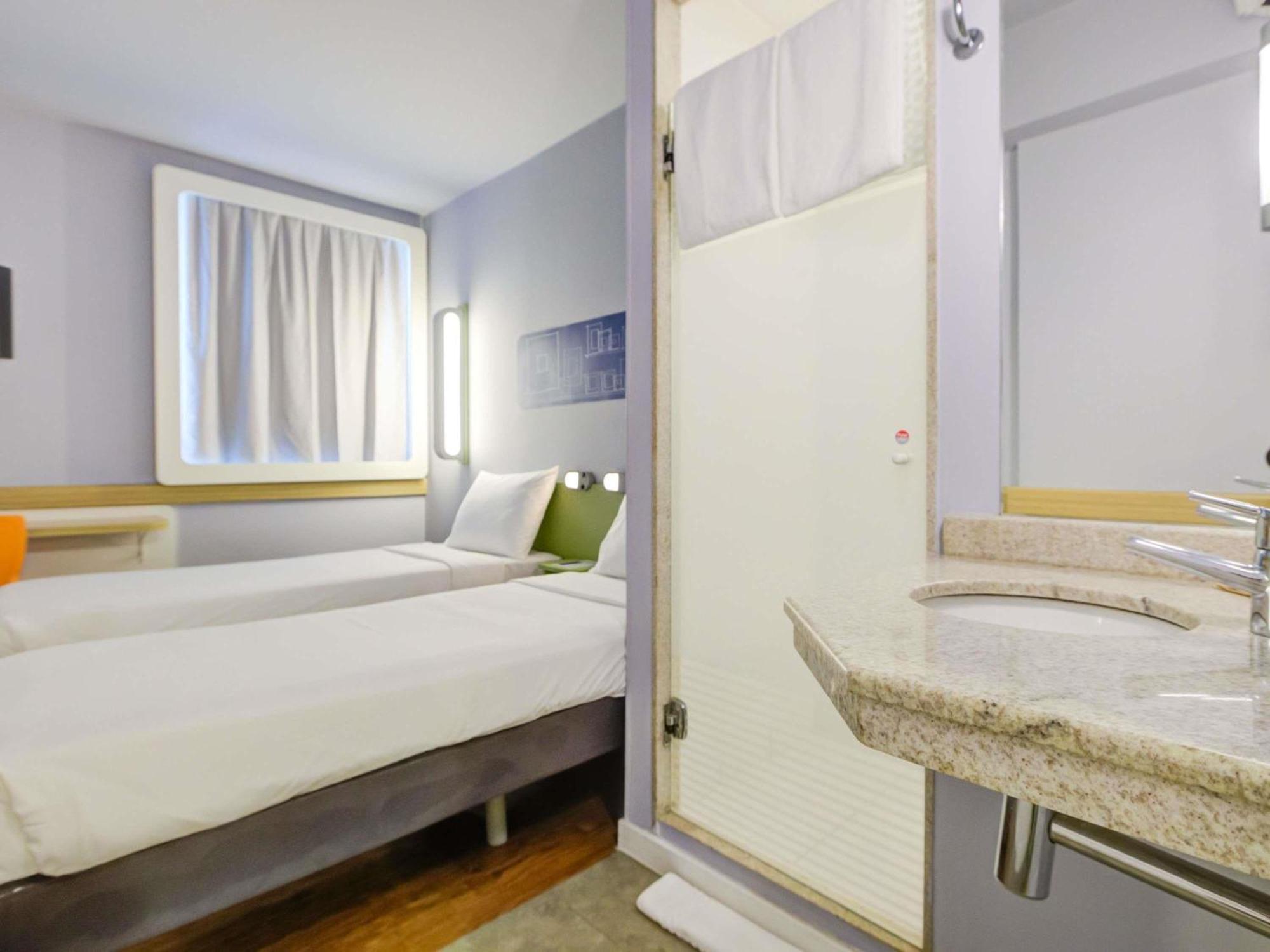Apartamento com 2 Camas de Solteiro