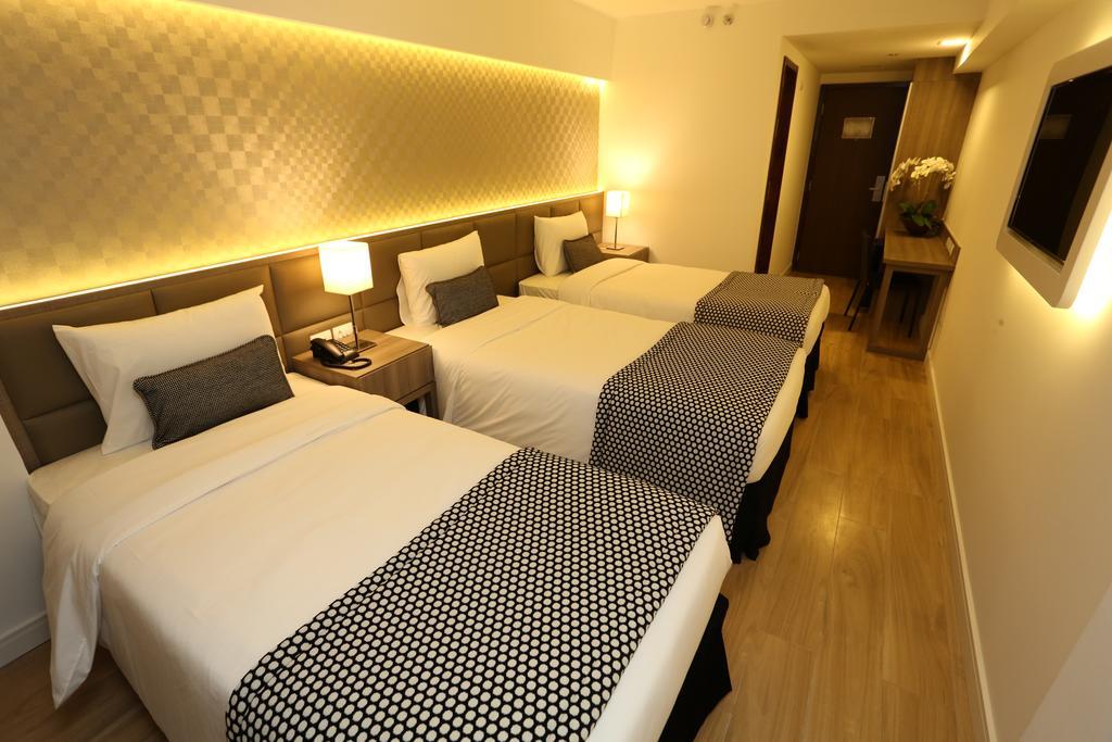 Quarto Triplo Luxo