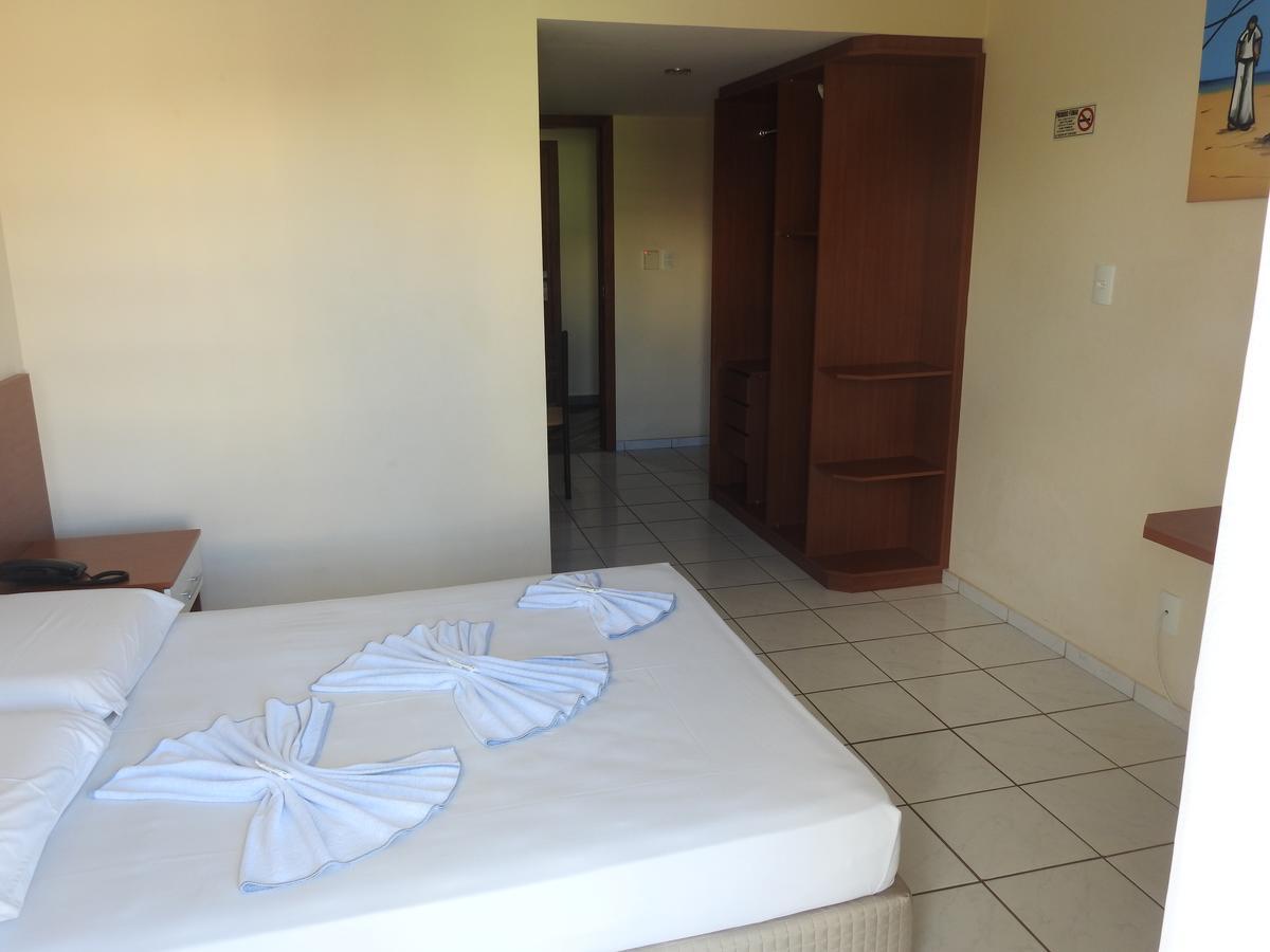 Quarto com Cama de Casal ou 2 de Solteiro
