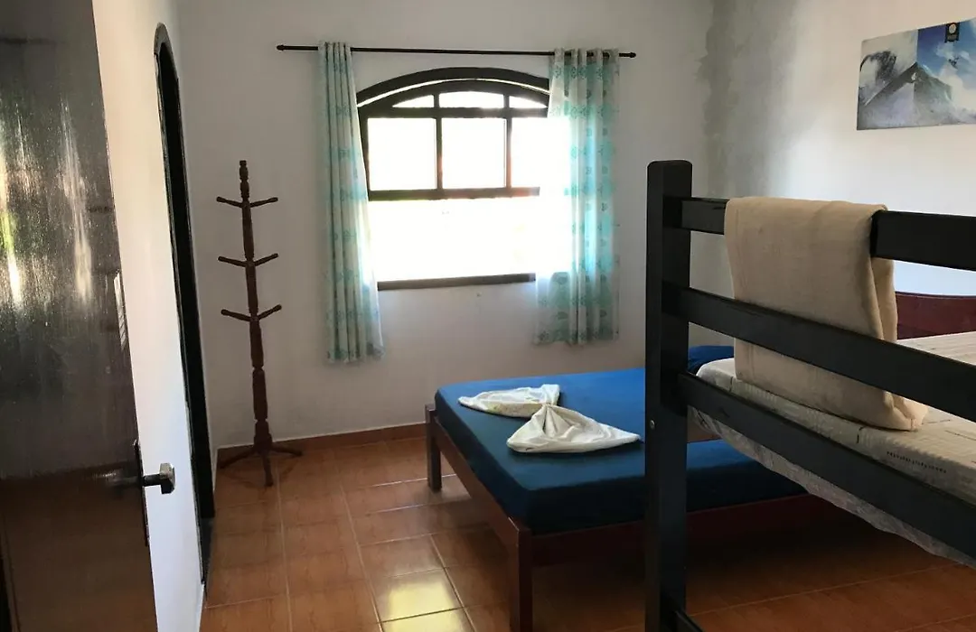 Kionda Surf Hostel-1