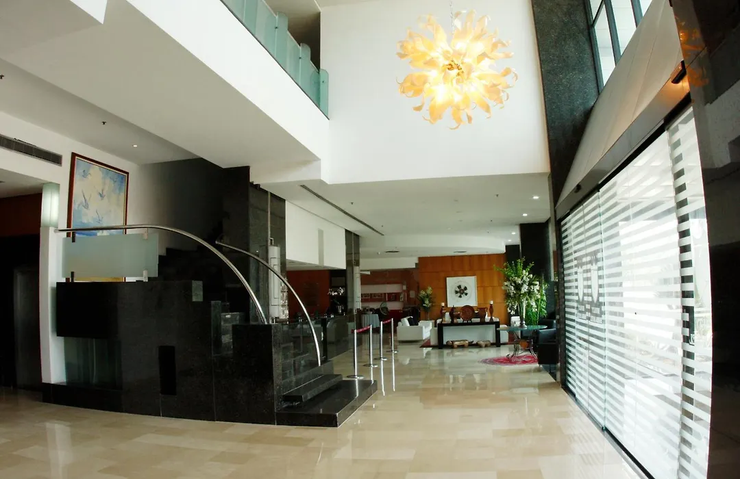 Royalty Barra Hotel-1