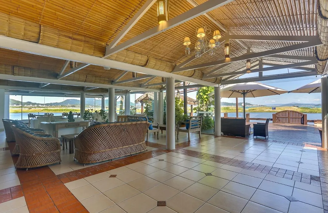 Costa Norte Ponta das Canas Hotel-1