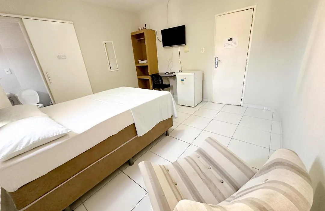 Hotel Oiticica-1