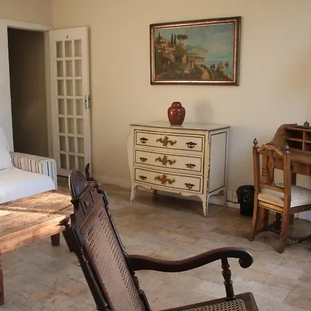 Hotelinho Urca Guest House-3