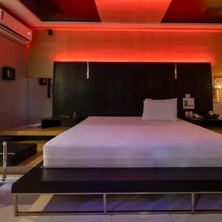 Dragon Motel (Adults Only)-2