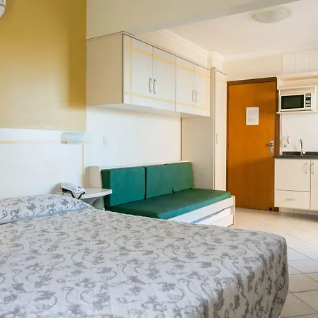 Bombinhas Praia Apart Hotel - unidade rua Bem Te Vi-2