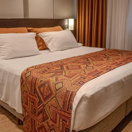 Hotel Plaza Camboriu-3