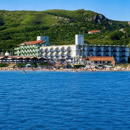 Cris Hotel-3