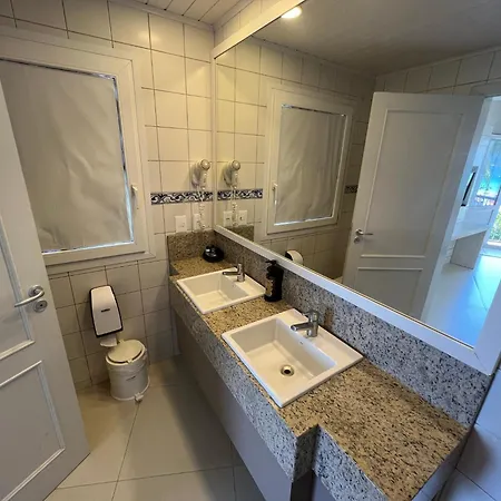 Hotel Vila do Farol-2