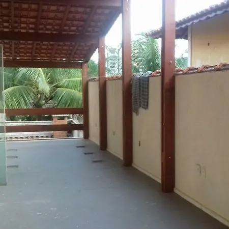 Cantao do Indaia - menos de 1 minuto da praia!-2