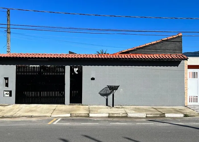 Casa Com Piscina Grande E Hidro Vila Bertioga