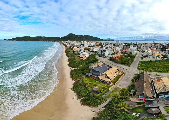 Pousada Olhos Verdes Bombinhas