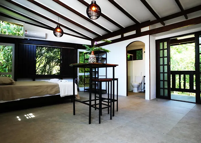 Pousada Aquarela De Bombinhas