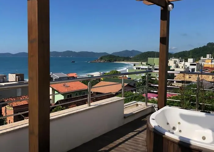 Villa Maciel Bombinhas