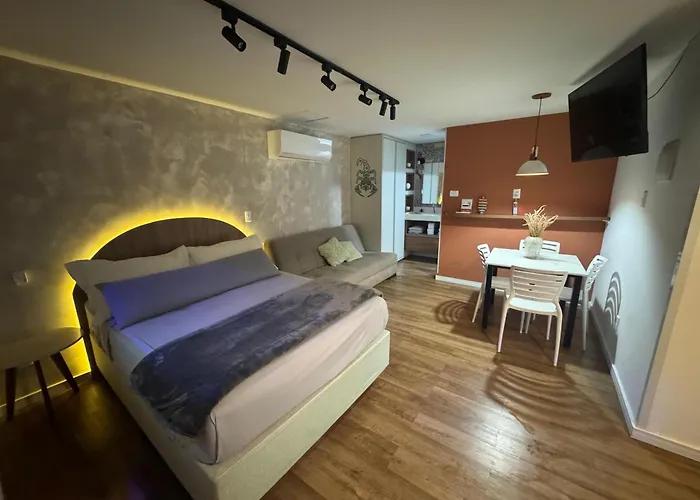 Pousada Ilha Do Campeche - 80M Da Praia -15 Min Aeroporto Florianópolis