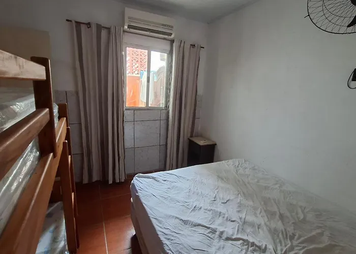 Casa 2 minutos a pé da Praia de INDAIÁ Bertioga