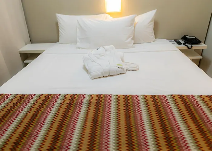 Easy Vitória Reta da Penha by Atlantica Hotel