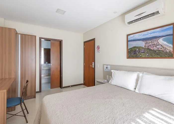 Residencial Onda Azul Hotel Bombinhas